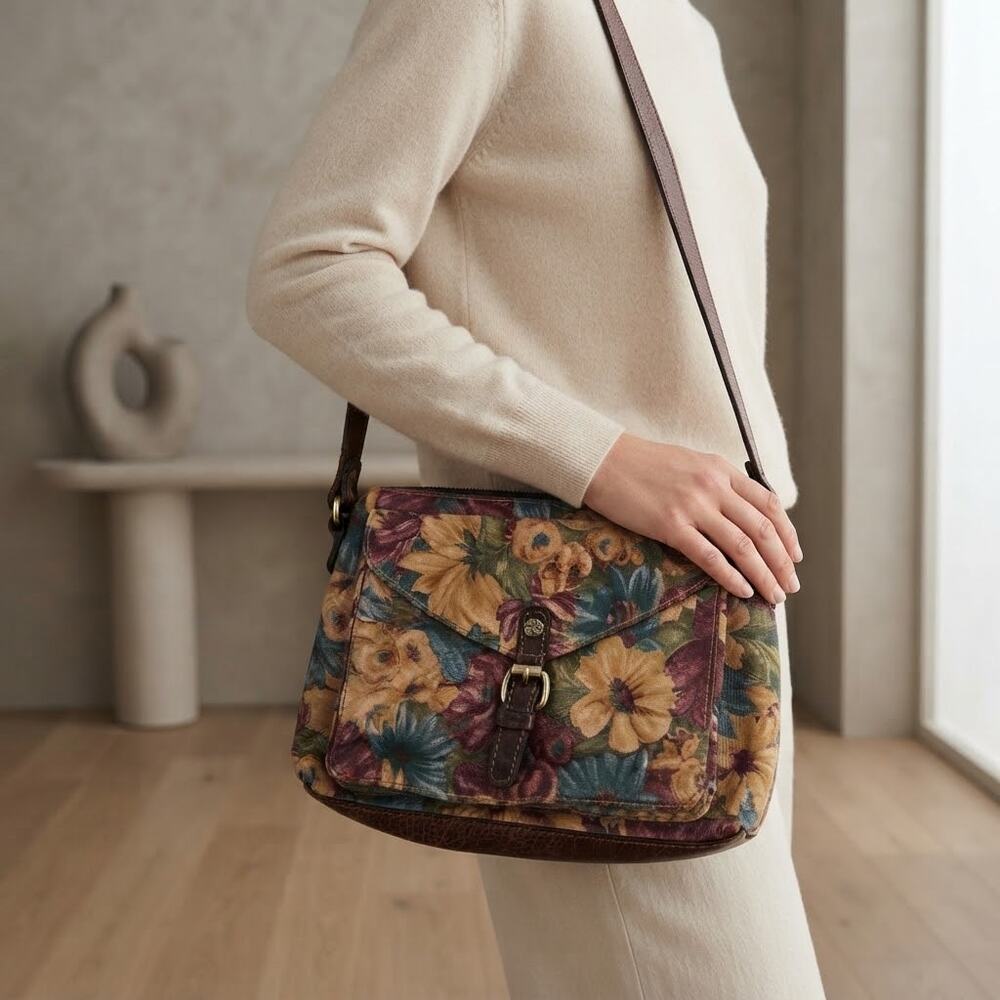 Patricia Nash Avellino Fresco Bouquet floral Italian Leather Crossbody Bag retro